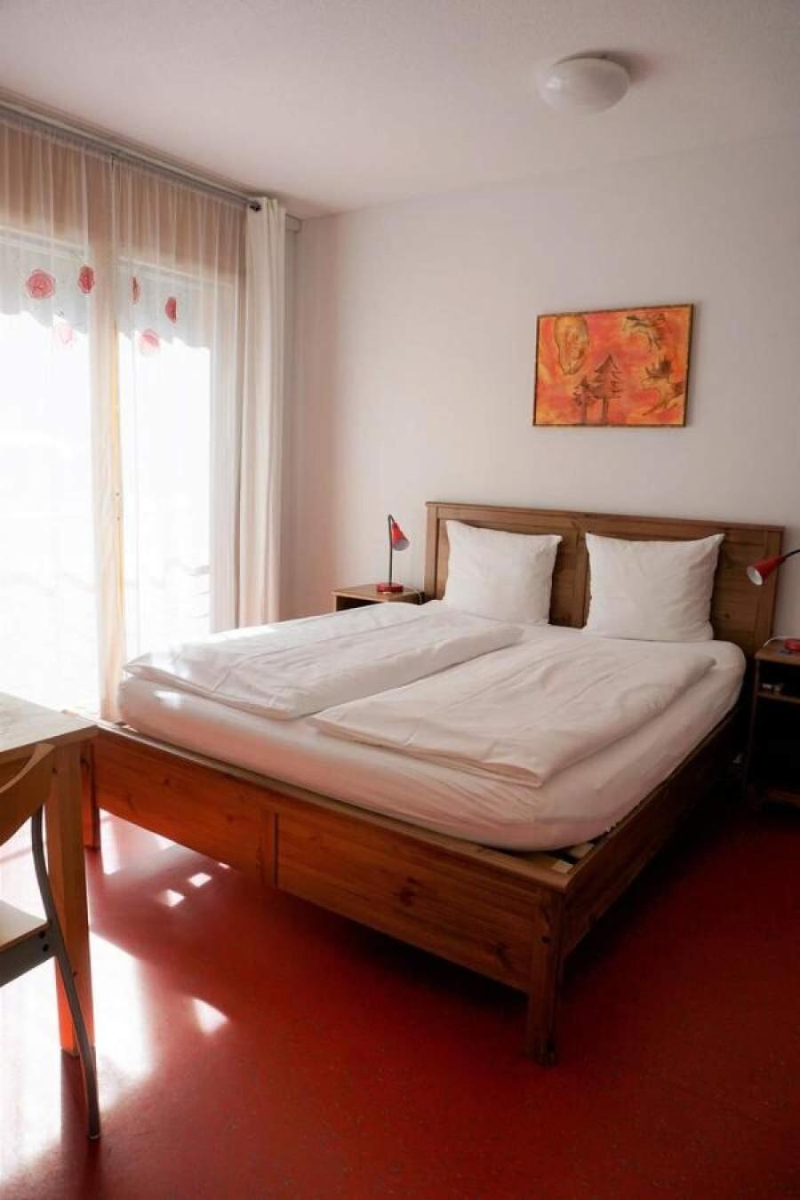 Shima-davos Bed & Breakfast